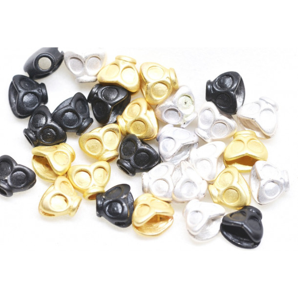 FutureFly - 'Hotlips'  SculpinHeads - Mat Gold