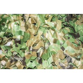 Camouflage net 1.5 x 4 meter.