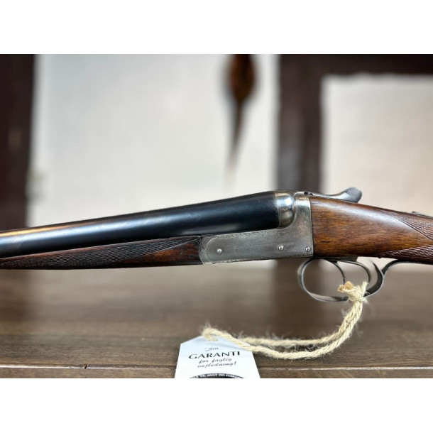 Hollis Bentley &amp; Playfair