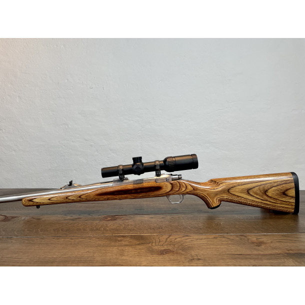 Ruger M77 300 win mag
