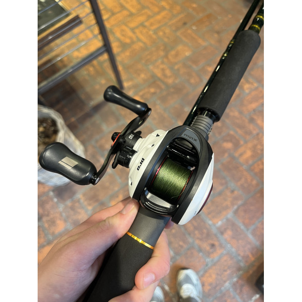 Abu Baitcaster Combo 7'1" 30-140 gr.