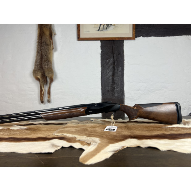 Benelli 828U