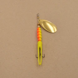 Uthsen Spinners Larva Tail