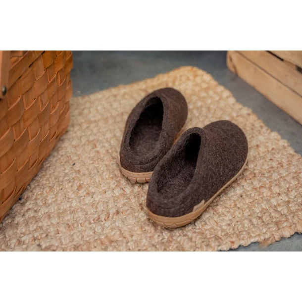 Glerups Tffel med naturgummisl - honey Brown